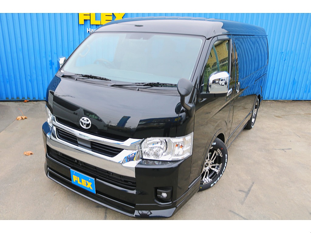 左前方のガッツミラーは無くてはならない存在☆