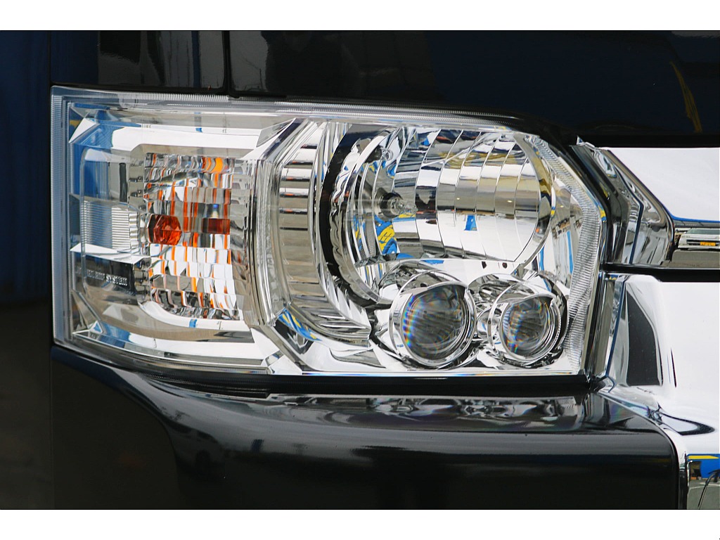 メーカーオプションのＬＥＤヘッドランプ♪