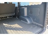ラゲッジにはベットキットTYPE2装備♪ 車中泊もできます！