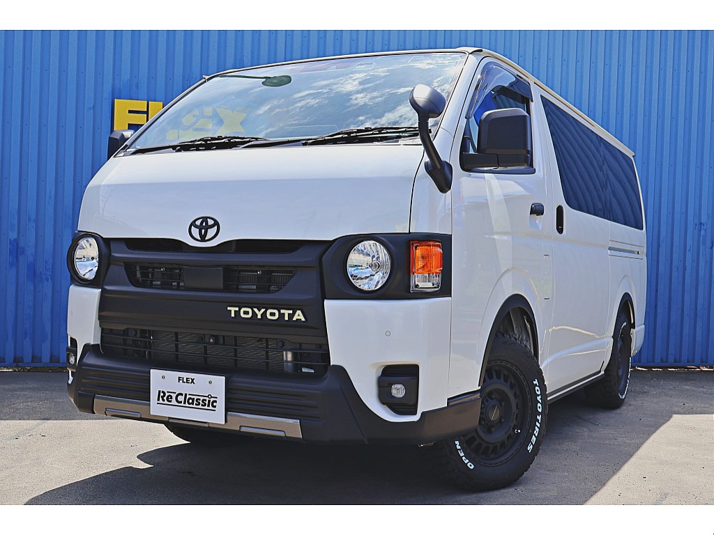 令和6年式　ハイエースバン　ダークプライムⅡ　ディーゼル4WD　ReClassicカスタム♪