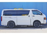 令和6年式　ハイエースバン　ダークプライムⅡ　ディーゼル4WD　ReClassicカスタム♪