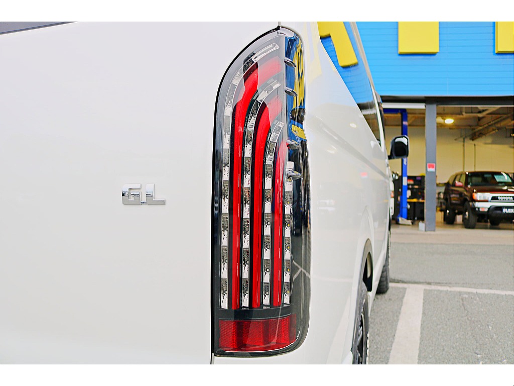 トヨタ ハイエース(53枚目)