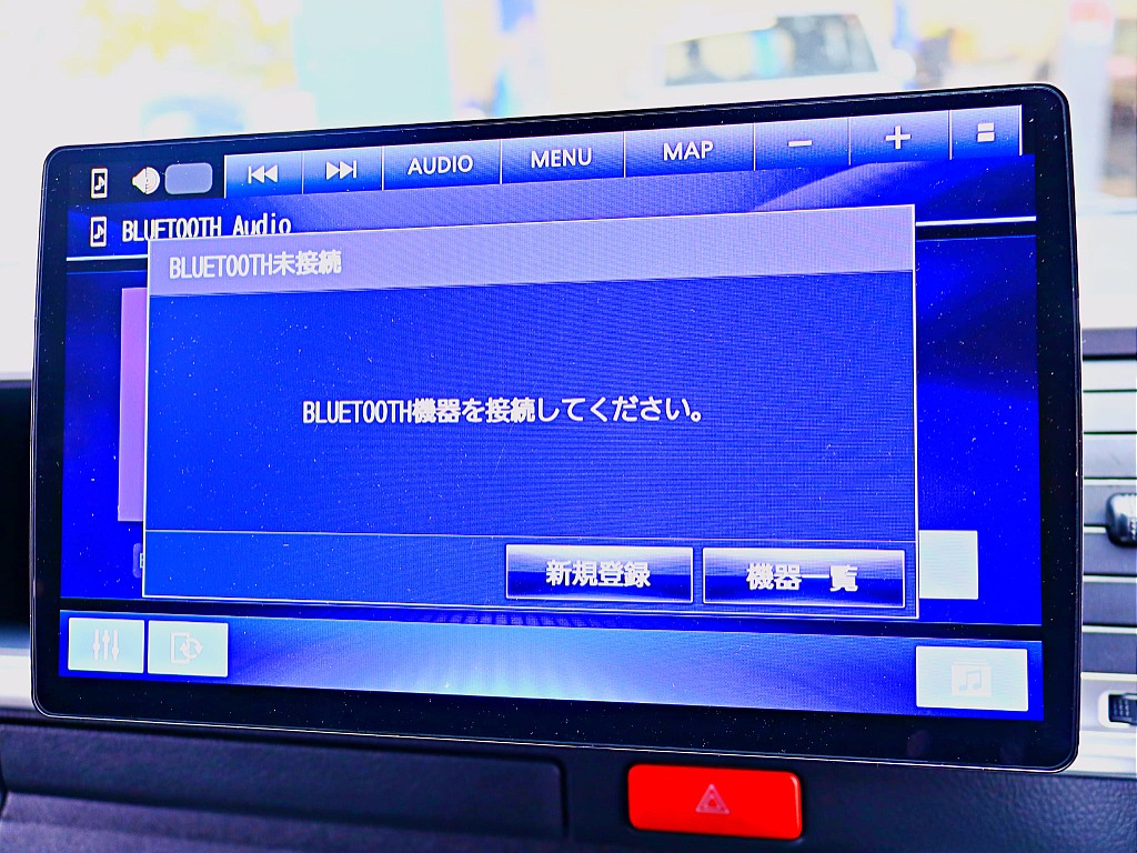 パナソニック　10インチナビ　パノラミックビューモニター使用可能♪