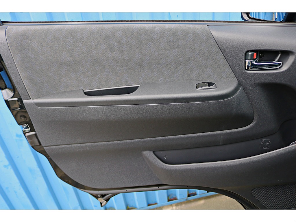 オートローンお支払い回数１２０回まで可能♪人気の残価設定型オートリースも承ります☆