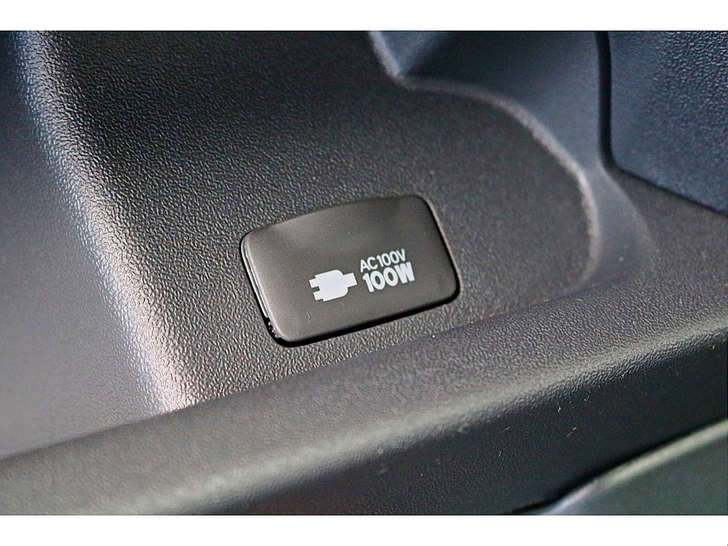 ＡＣ１００Ｖ電源、標準装備です♪