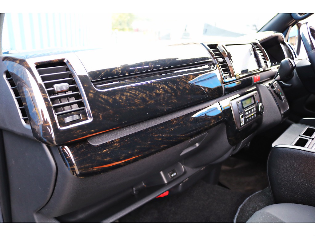 オートローンお支払い回数１２０回まで可能♪人気の残価設定型オートリースも承ります☆