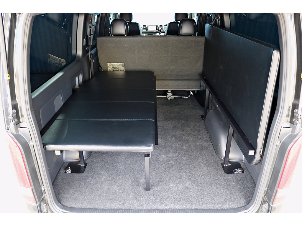 FLEX　フリップアップベッド　片側だけを跳ね上げて自転車を積みながら車中泊も可能♪