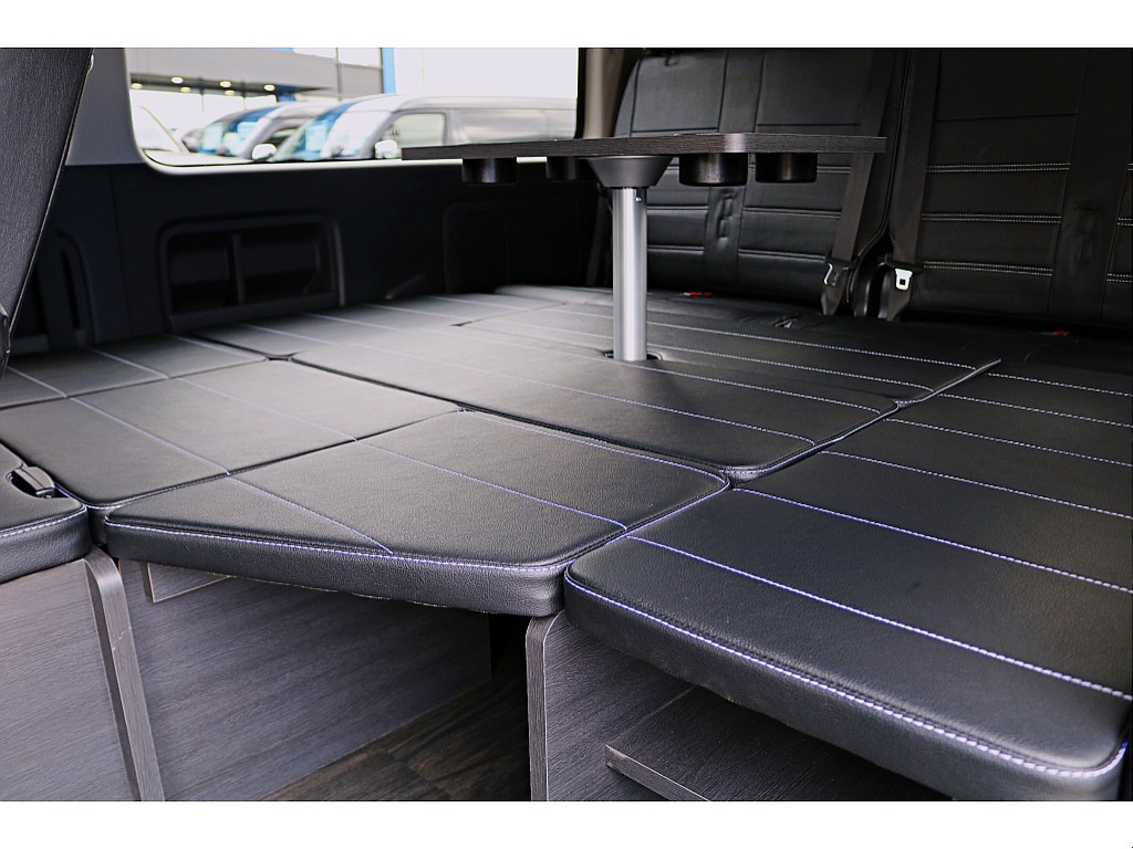 フレックスオリジナル内装架装　リラクシング♪