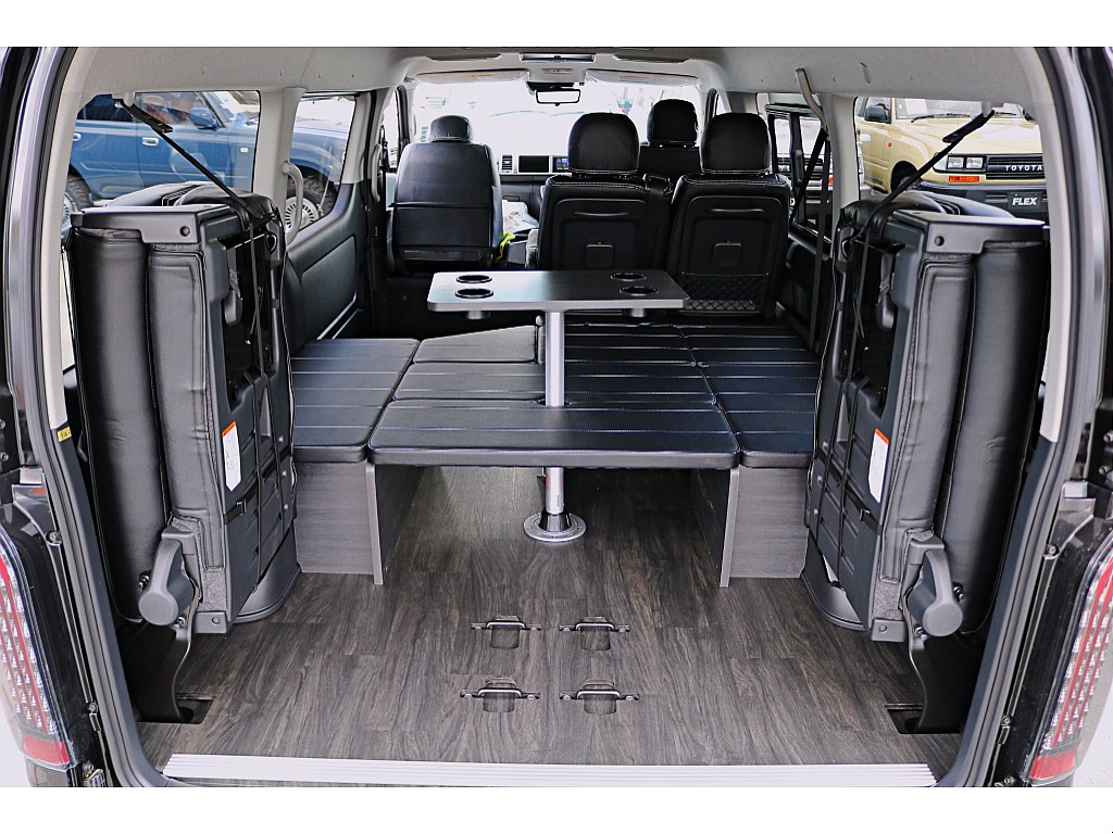 フレックスオリジナル内装架装　リラクシング♪