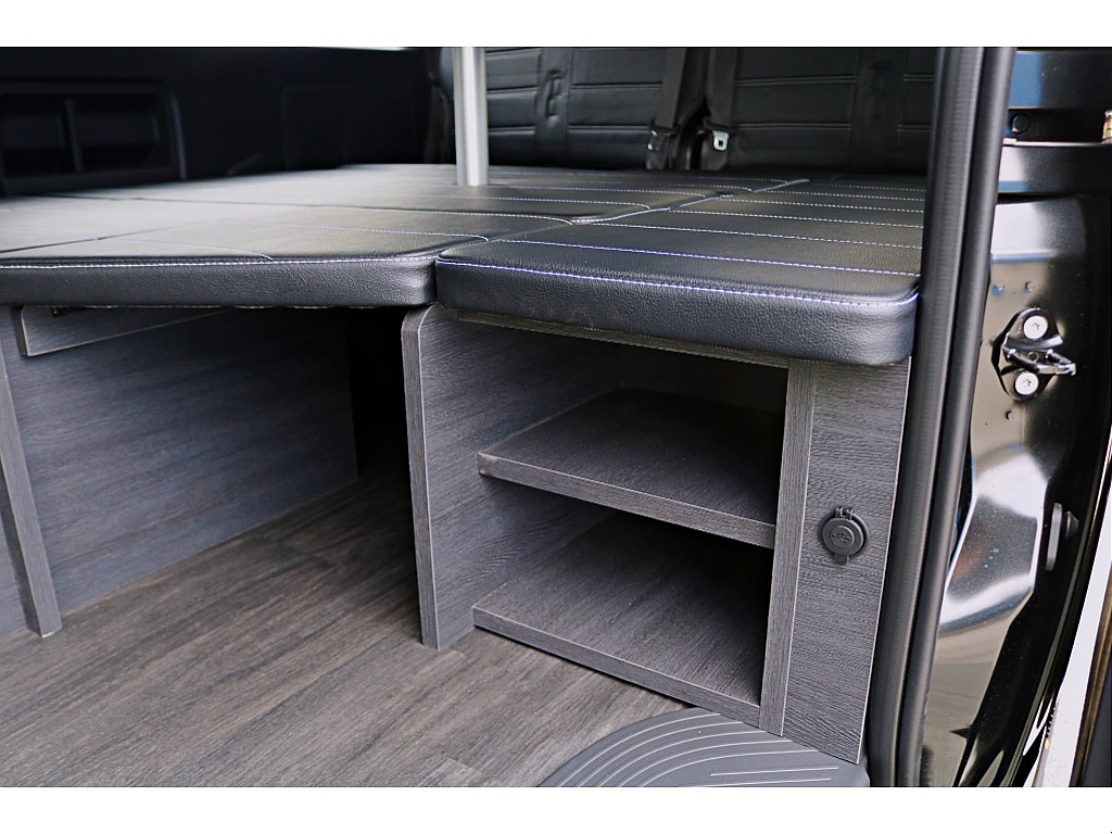 フレックスオリジナル内装架装　リラクシング♪