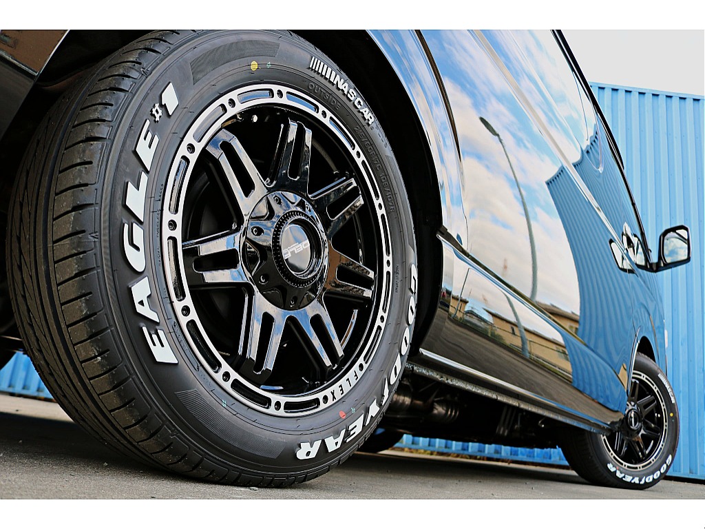 オートローンお支払い回数１２０回まで可能♪人気の残価設定型オートリースも承ります☆