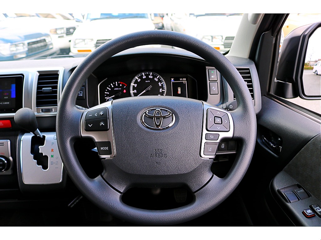 オートローンお支払い回数１２０回まで可能♪人気の残価設定型オートリースも承ります☆