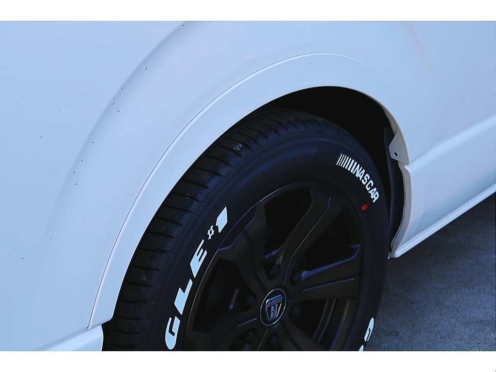 オートローンお支払い回数１２０回まで可能♪人気の残価設定型オートリースも承ります☆