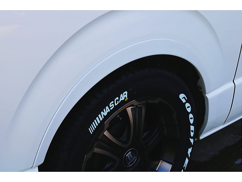 オートローンお支払い回数１２０回まで可能♪人気の残価設定型オートリースも承ります☆