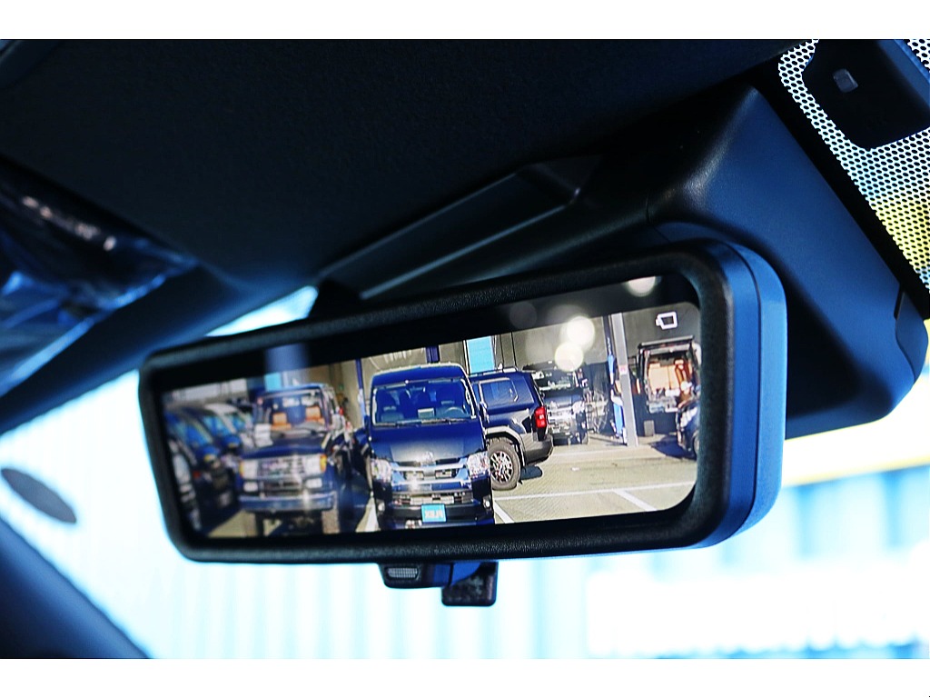 純正デジタルインナーミラー 車両後方カメラの映像をインナーミラー内のディスプレイに表示♪