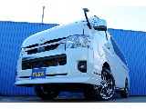 R7年式　ハイエースバン　ダークプライムS　ディーゼル4WD