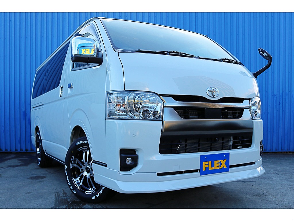 R7年式　ハイエースバン　ダークプライムS　ディーゼル4WD