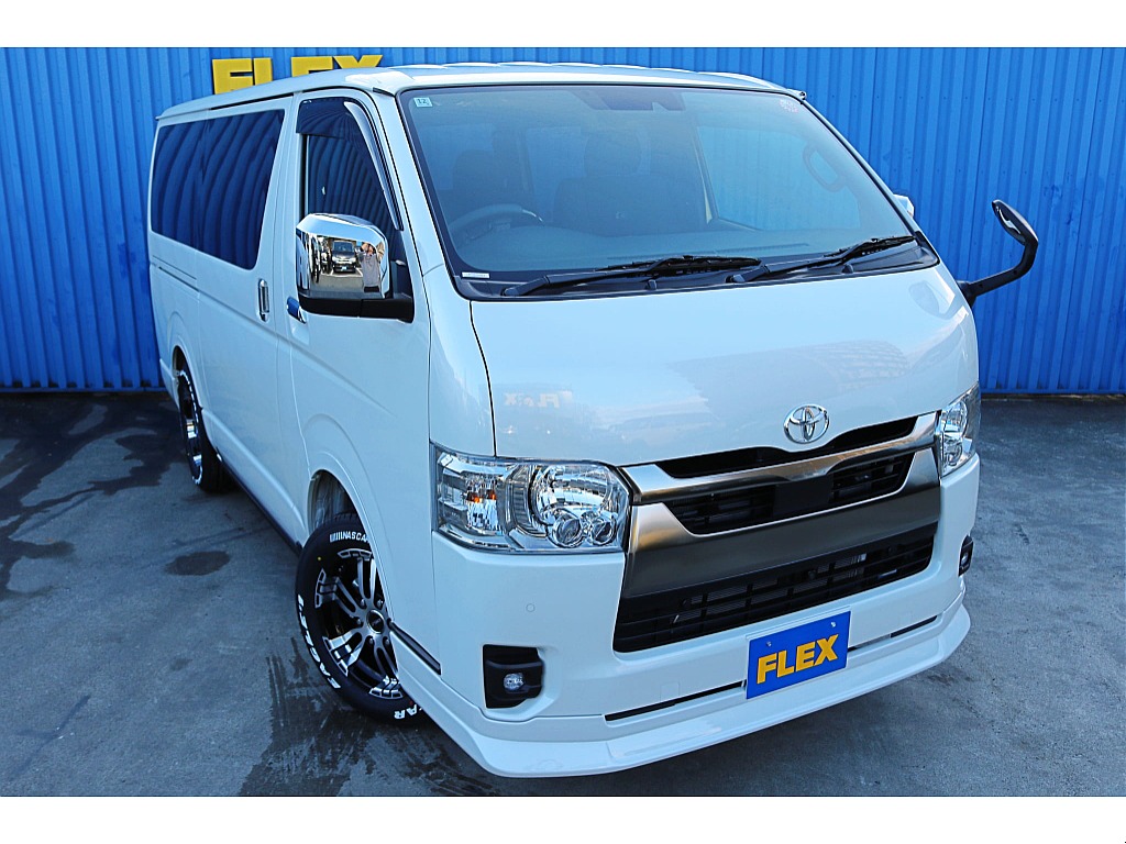 R7年式　ハイエースバン　ダークプライムS　ディーゼル4WD