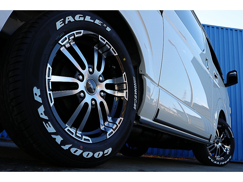 オートローンお支払い回数１２０回まで可能♪人気の残価設定型オートリースも承ります☆