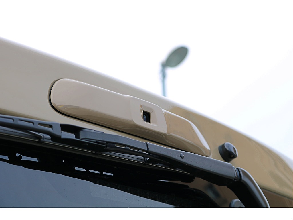 R7年式ハイエースバンアースカラーPKGディーゼル4WD　FLEXオリジナルカスタム♪