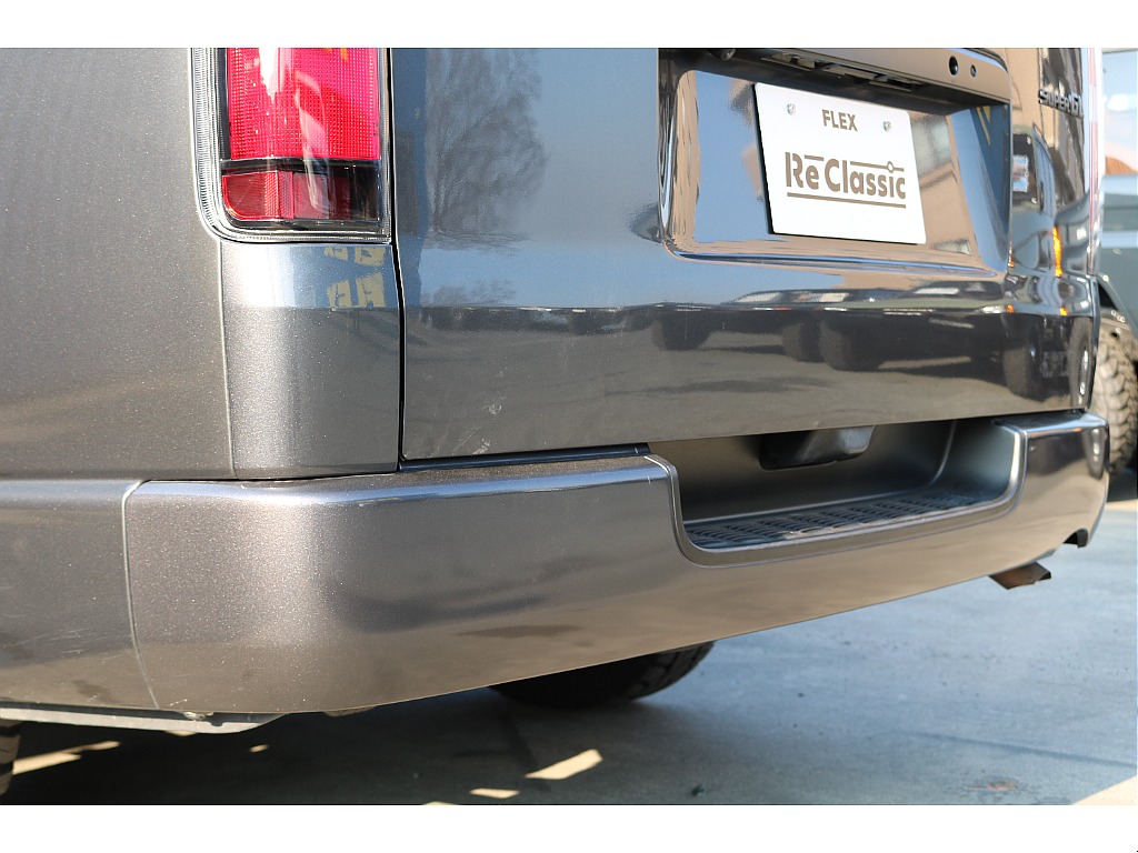 R2年式　ハイエースバン　ダークプライム　ReClassicカスタム