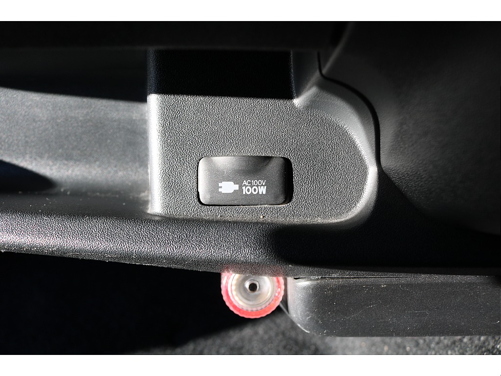 ＡＣ１００Ｖ電源、装備です♪