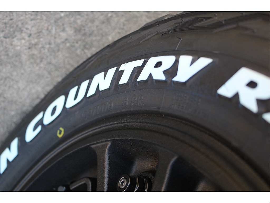 R2年式　ハイエースバン　ダークプライム　ReClassicカスタム