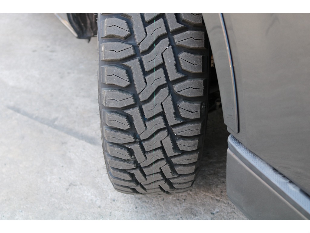 R2年式　ハイエースバン　ダークプライム　ReClassicカスタム