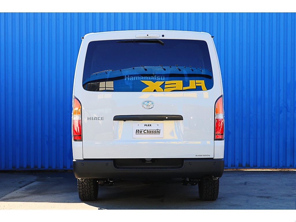 新車　ハイエースバンDX【ReClassic】