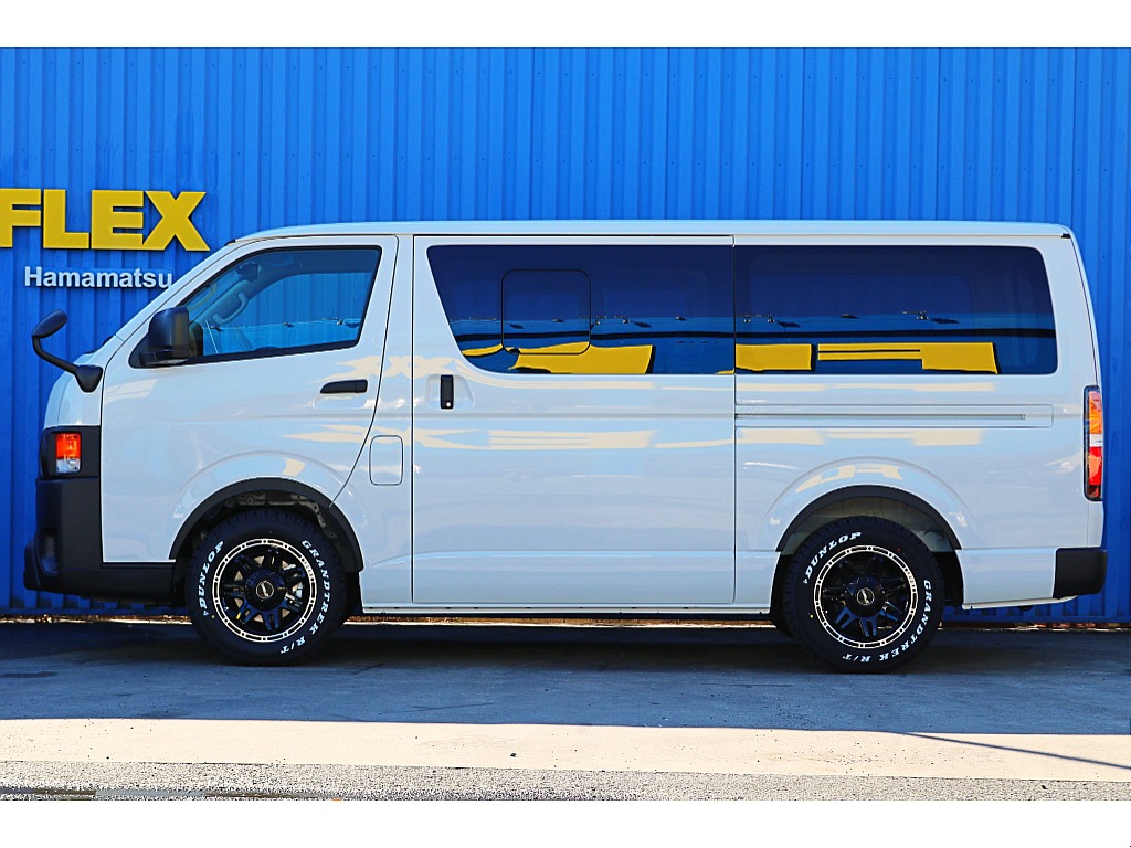 新車　ハイエースバンDX【ReClassic】