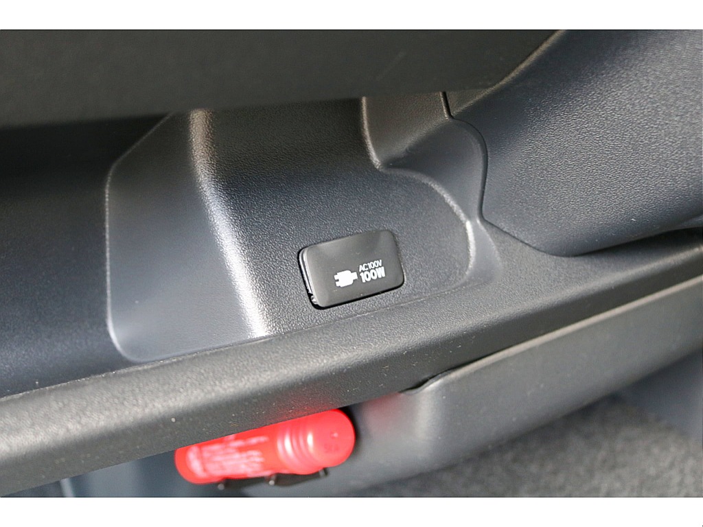 R7年式　ハイエースバン　ディーゼル4WD　アーバンカーキ＆JAOSカスタム♪