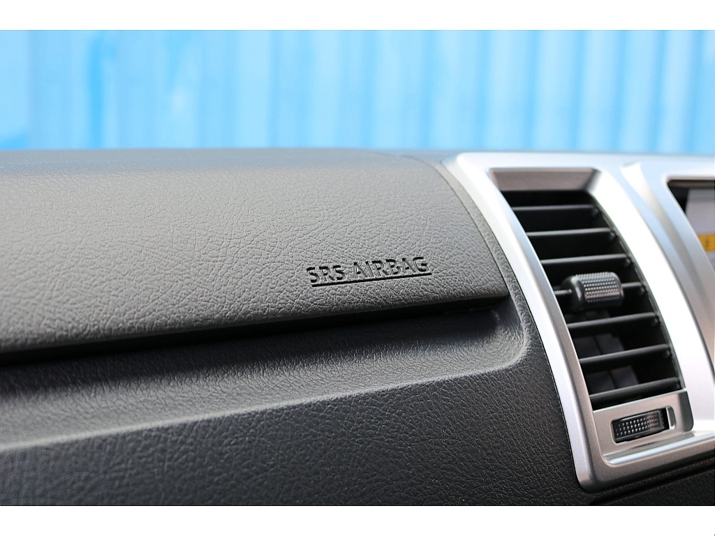 R7年式　ハイエースバン　ディーゼル4WD　アーバンカーキ＆JAOSカスタム♪