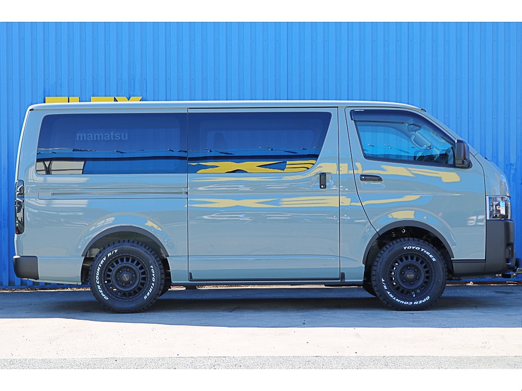 R7年式　ハイエースバン　ディーゼル4WD　アーバンカーキ＆JAOSカスタム♪