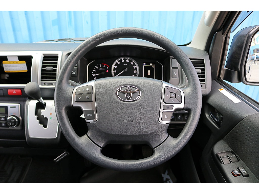 R7年式　ハイエースバン　ディーゼル4WD　アーバンカーキ＆JAOSカスタム♪