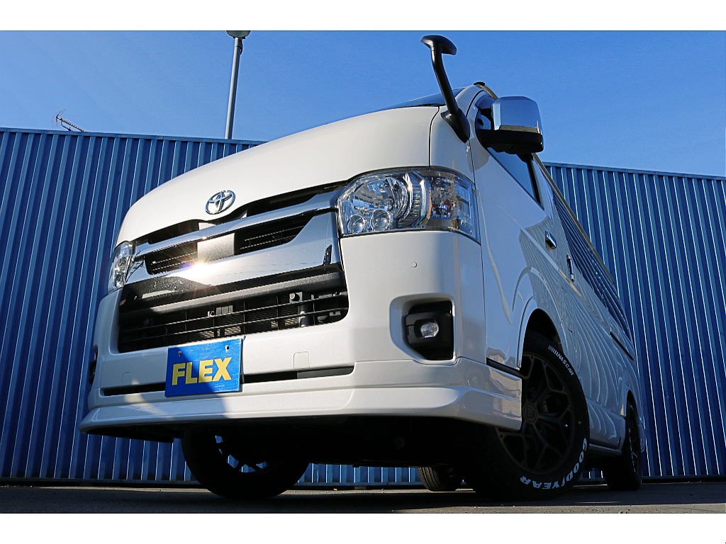 R６年式　ハイエースバン　ダークプライムⅡ　ディーゼル4WD　シンプルカスタム