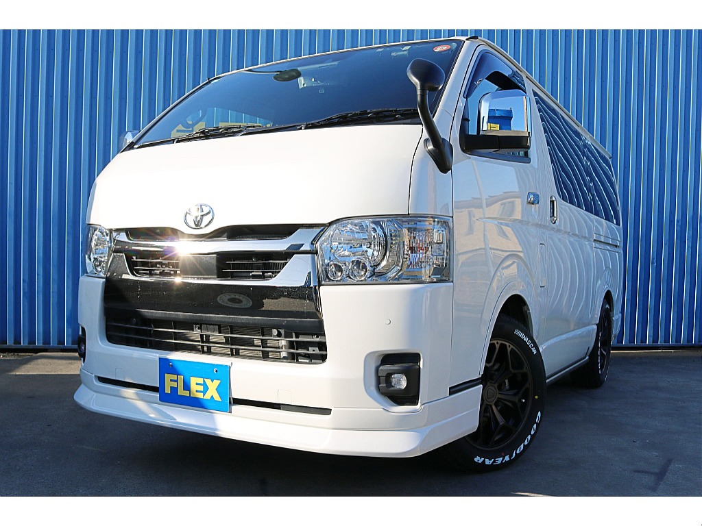 R６年式　ハイエースバン　ダークプライムⅡ　ディーゼル4WD　シンプルカスタム
