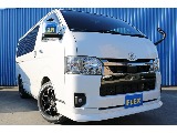 R６年式　ハイエースバン　ダークプライムⅡ　ディーゼル4WD　シンプルカスタム