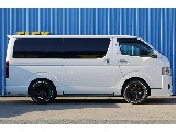 R６年式　ハイエースバン　ダークプライムⅡ　ディーゼル4WD　シンプルカスタム