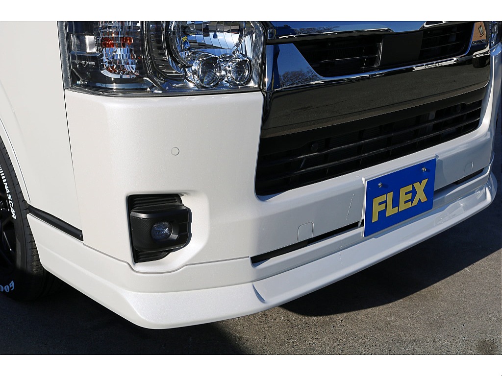 R６年式　ハイエースバン　ダークプライムⅡ　ディーゼル4WD　シンプルカスタム