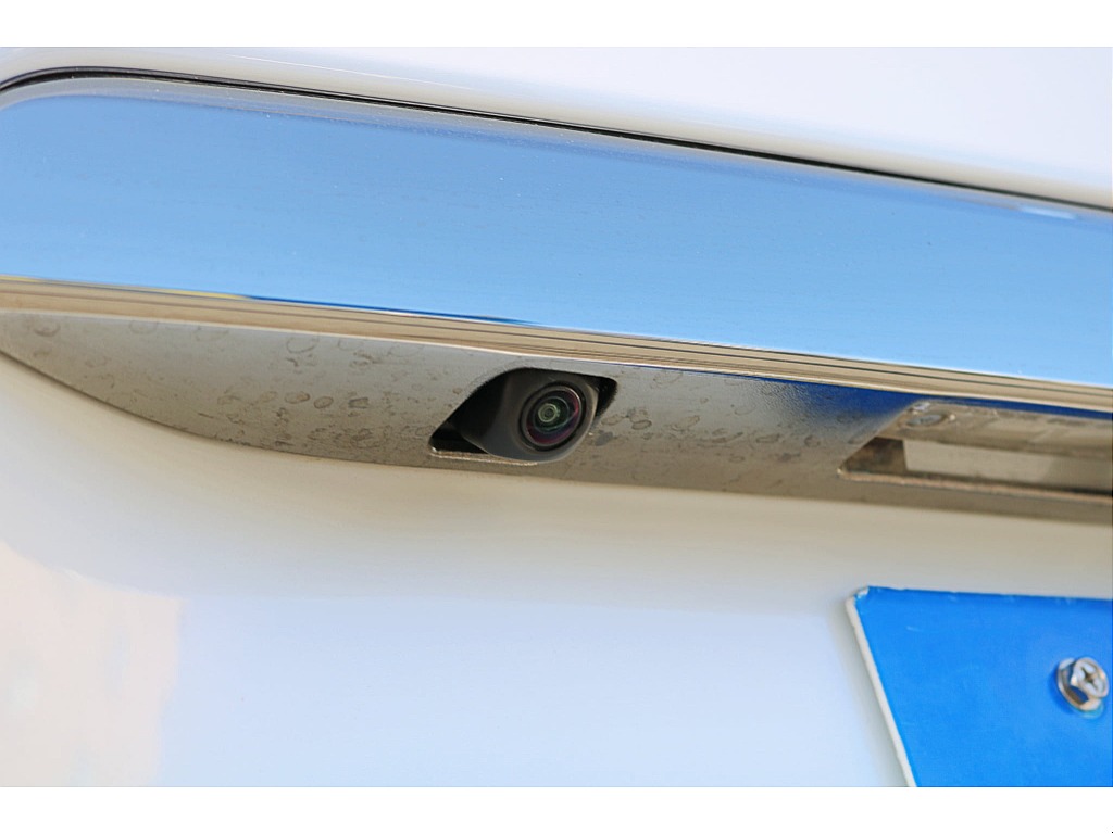 R６年式　ハイエースバン　ダークプライムⅡ　ディーゼル4WD　シンプルカスタム