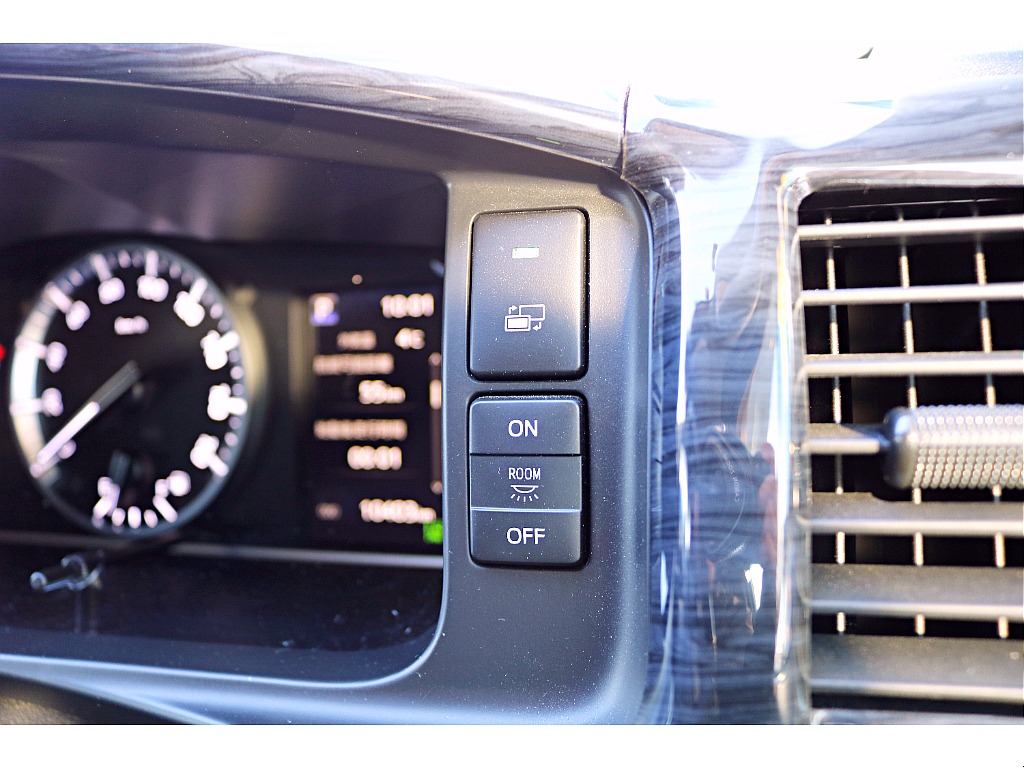 【R4年式】ハイエースワゴンGL　バットフェイスカスタム