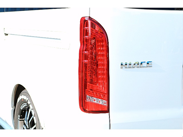 415コブラ製のプレステージテールランプ♪