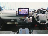 R7年式　ハイエースバン　ダークプライムⅡ　ガソリン2WD　シンプルカスタム♪