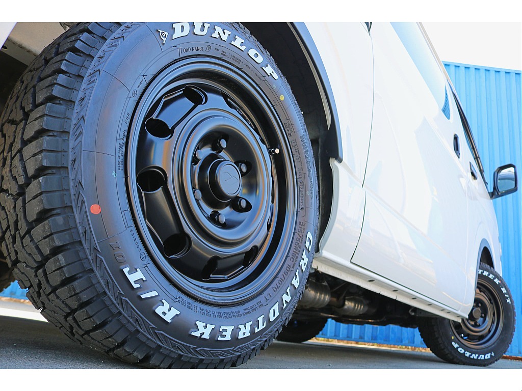 FLEXpawホイール　×　DUNLOPグラントレックホワイトレタータイヤ♪