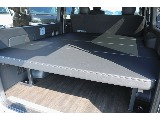 ＦＬＥＸ　ベッドキットＴＹＰＥ２　高さ調整可能♪後部座席の足元から荷室にかけて重歩行用フロアも施工済♪