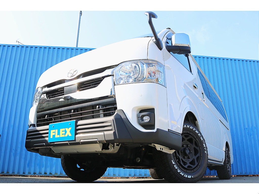 R5年式ハイエースバン　ディーゼル4WD　ダークプライムⅡ　FLEXオフロードカスタム＆フローリング施工♪