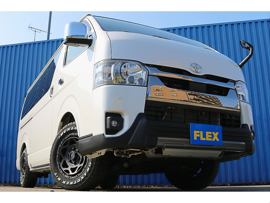 R5年式ハイエースバン　ディーゼル4WD　ダークプライムⅡ　FLEXオフロードカスタム＆フローリング施工♪