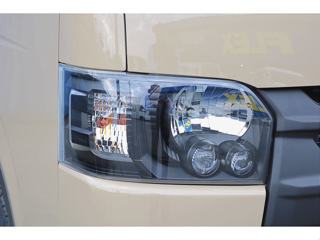 インナーブラックヘッドライト＆メッキ部艶消しブラック塗装♪