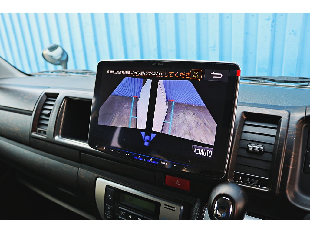 アルパインＢＩＧ－X１１インチナビ♪　パノラミックビューモニター投影　傾斜器使用可能♪　ビルトインＥＴＣ完備♪