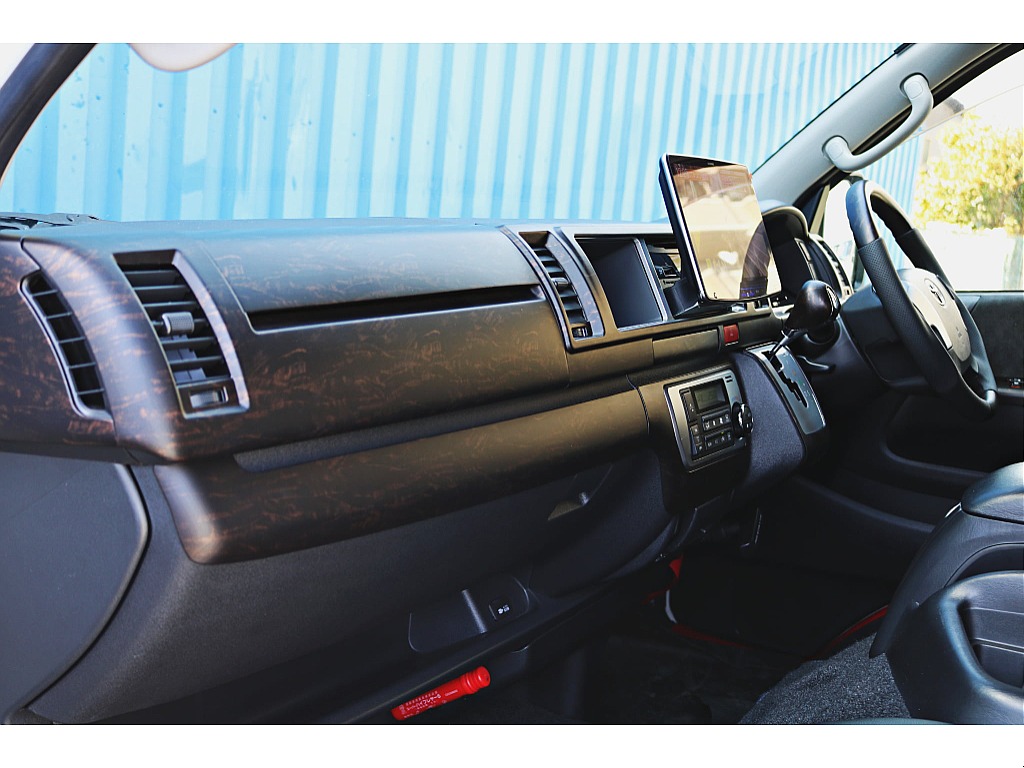 ＦＬＥＸ　艶消しマホガニー黒木目インテリア３点セット　ナビパネル　シフトノブ　ステアリング　インパネ周りをシックに統一します♪